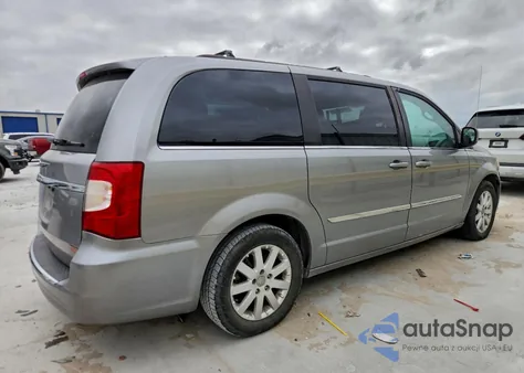 2016 Chrysler Town & Country Touring из США, поврежденный, VIN 2C4RC1BG7GR103852